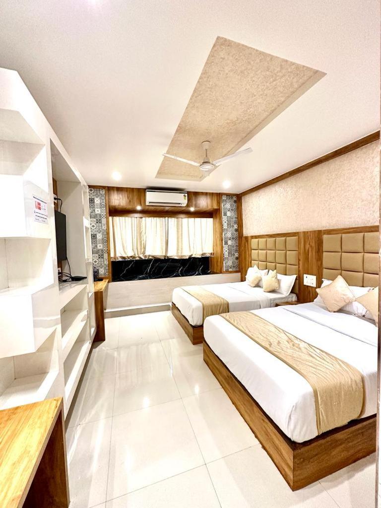 Hotel Bkc Prime - Near Us Consulate มุมไบ ภายนอก รูปภาพ